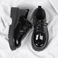 Men's D03 Black leather-look formal shoes with round head toe, front lace-up design, rubber sole, and low tube socks.