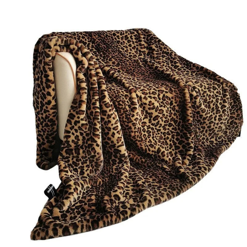 Leopard print artificial wool blanket in brown gradient, polyester fibre, available in multiple sizes