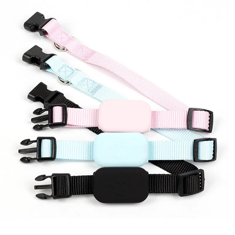 Black Bluetooth pet tracking collar for a cat or puppy, showing adjustable buckle and electronic device.