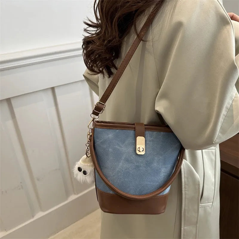 Retro contrast color crossbody bucket bag for women in PU material with three-dimensional pocket, 15.5x19x10cm