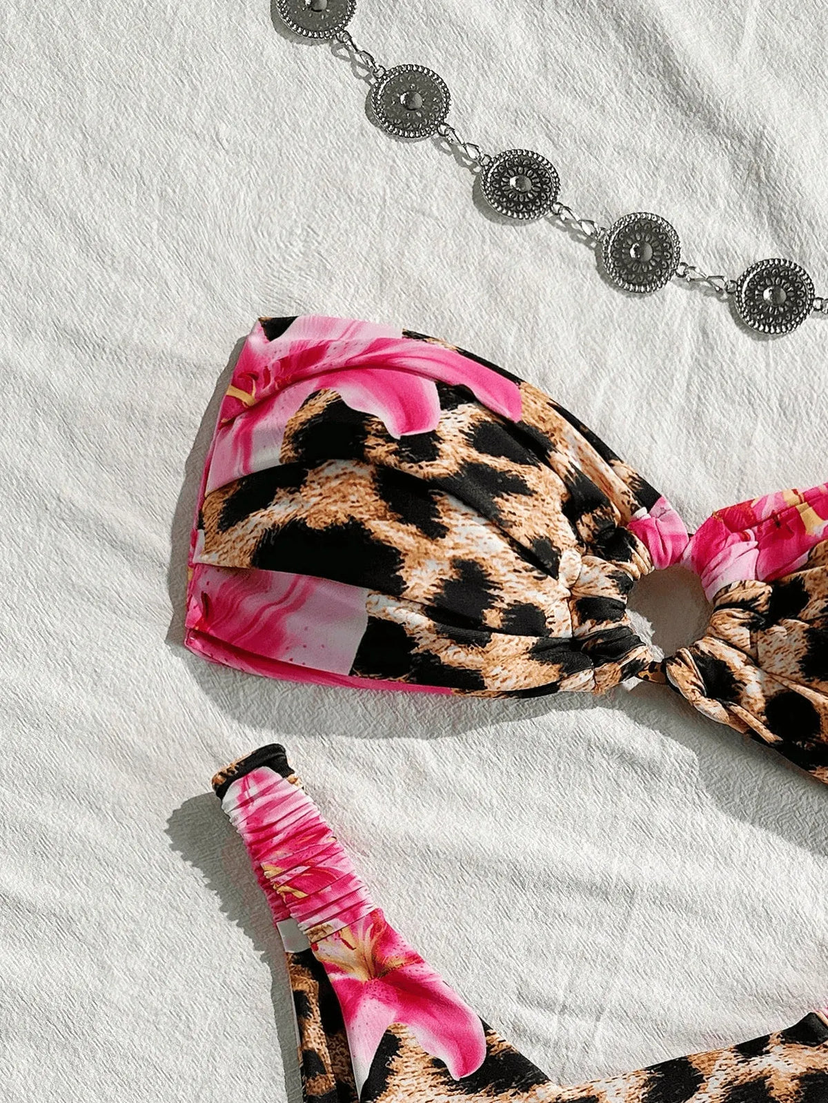 Women's polyester bikini set in pink leopard print, blue, or leopard print, sizes S-XL, tube top with split detail.