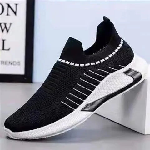 Men's breathable mesh sock shoes with flyknit upper and striped design in low-top slip-on style