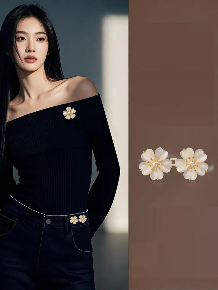 Cherry blossom belt buckle brooch for women, gold colour, synthetic cubic zirconia and rhinestone, 21mm x 44mm