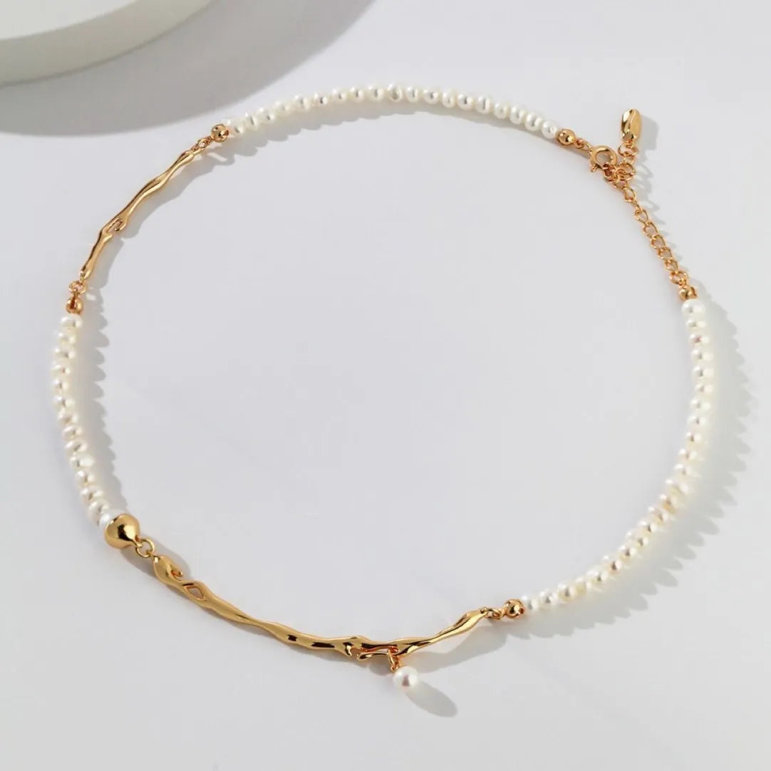Stitching design imitation pearl necklace on copper pendant with O-ring chain, 71-80cm, unisex gold finish