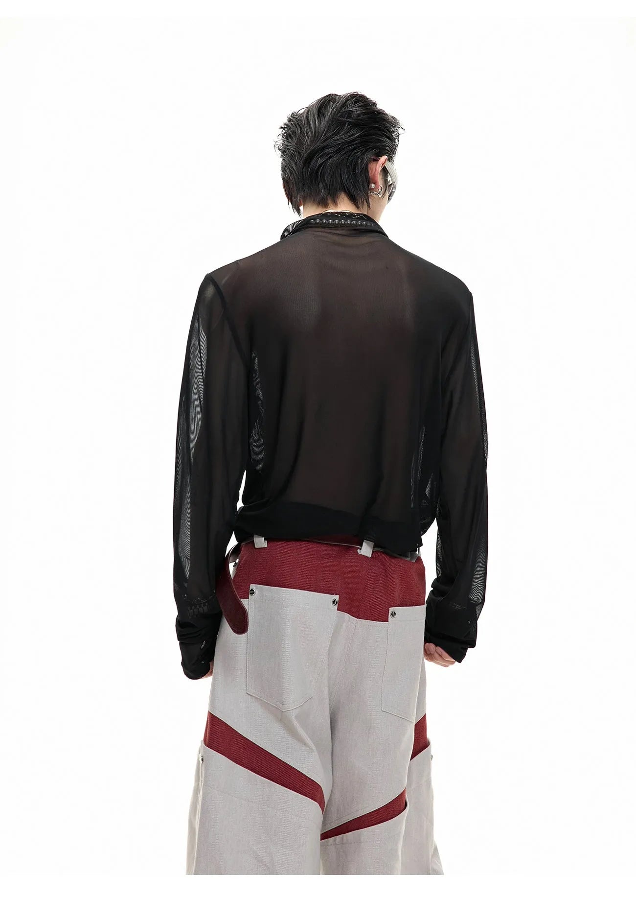 Men's black slim-fit long sleeve mesh bottoming shirt with a cooling fabric texture.
