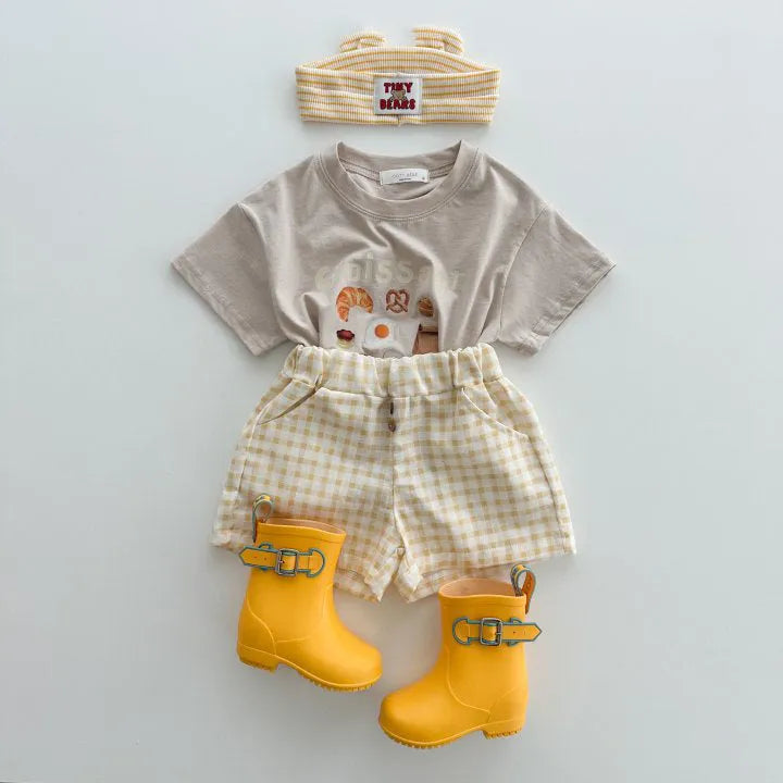 Children's cotton short sleeve top with cartoon strawberry food pattern in white or brown, sizes 80cm to 130cm