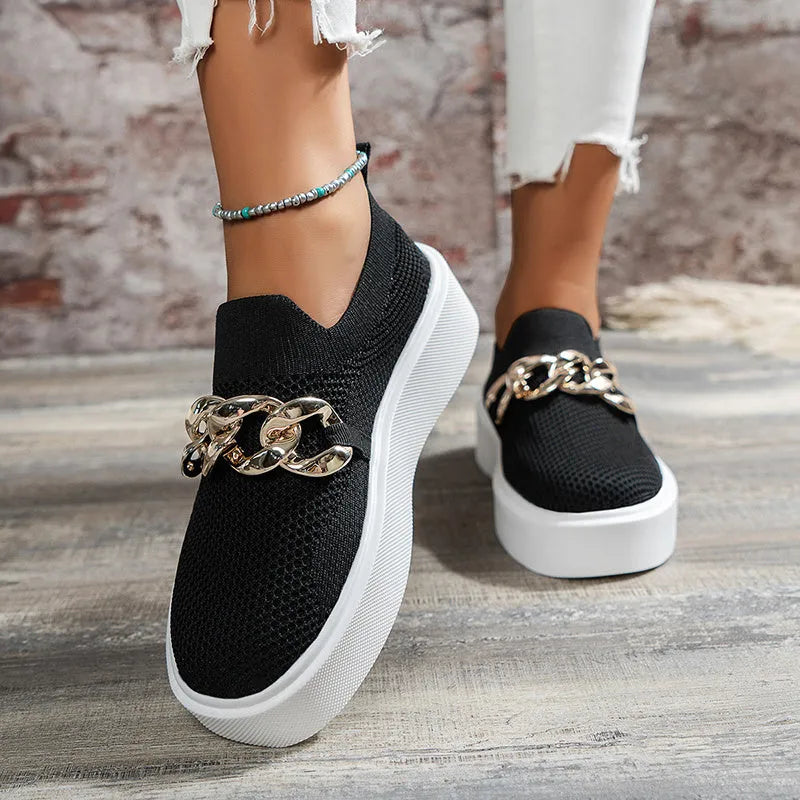 Women's breathable mesh flat shoes in black with low heel and EVA sole