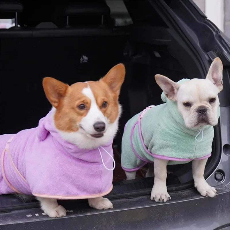 Super absorbent microfiber pet bathrobe for dogs with adjustable buckle and hood in light green