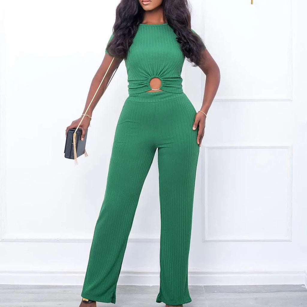 Women's solid colour polyester casual suit with three-quarter sleeve top and trousers, black colour option