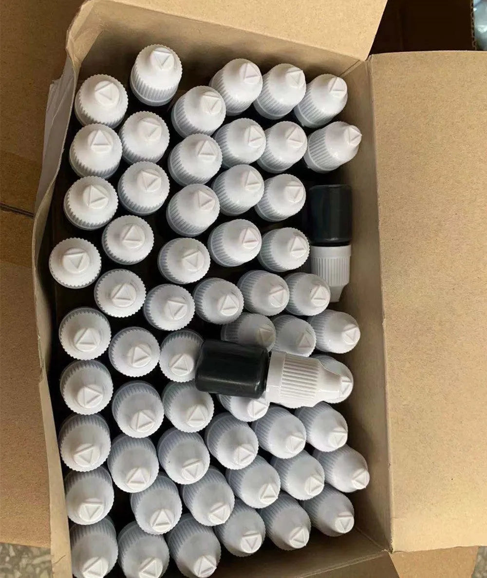 A 5ml bottle of black quick-dry confidentiality seal ink for office stamp seals.