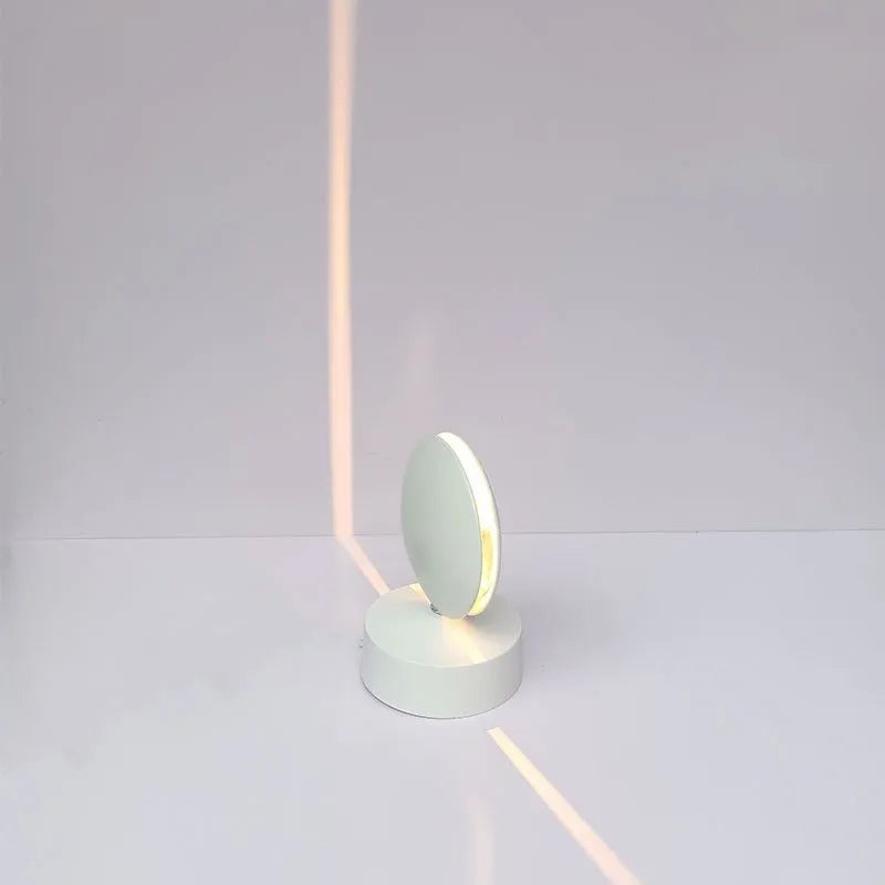 360-degree rotating linear light with RGB remote control in black shell for exhibition display