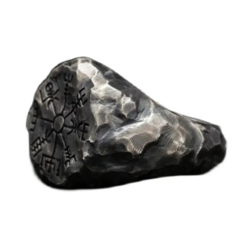 Fashion retro carved compass ring with adjustable alloy band and letter pattern