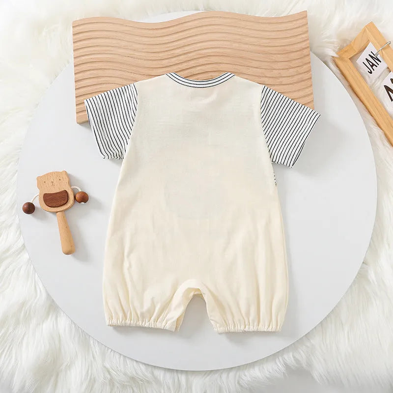 Cartoon bear print baby short sleeve cotton romper suit for summer.
