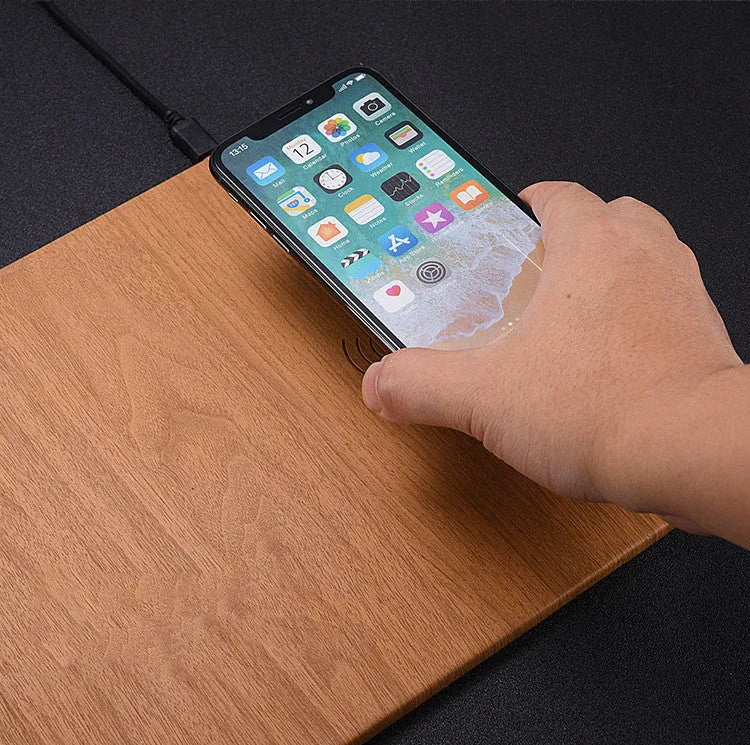 Wooden wireless charger in Black or Brown, ABS and PU leather, Qi 1.1, 5W or 10W