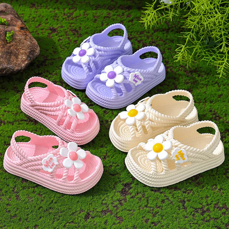 Girls' EVA summer sandals in pink with letter pattern, flower detail, and non-slip sole