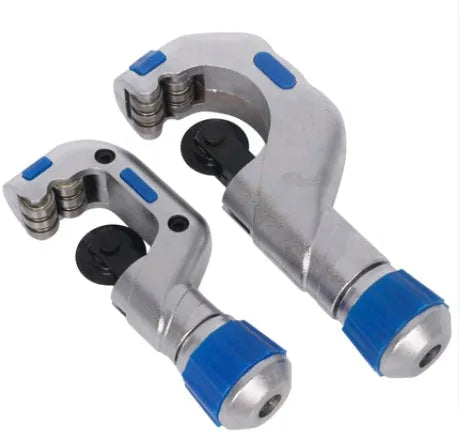 Stainless steel pipe cutter with single blade for cutting copper pipes, available in large and small sizes