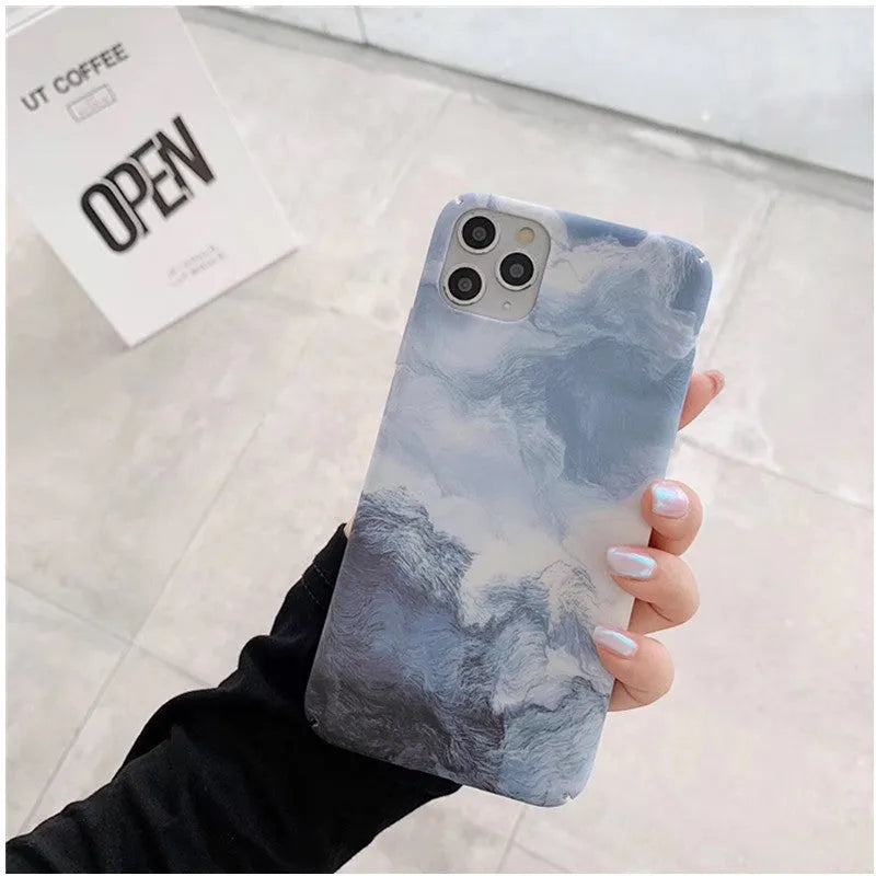 Blue wave pattern polycarbonate hard case for iPhone, back cover view