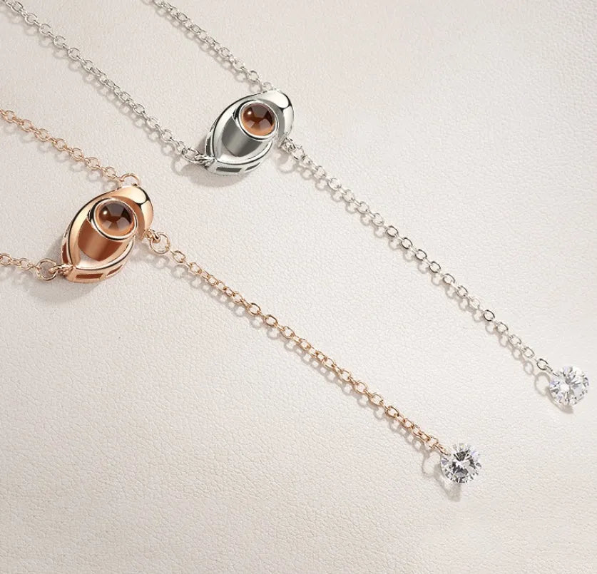 Gold-plated copper pendant necklace with I love you in 100 languages on a 50cm chain