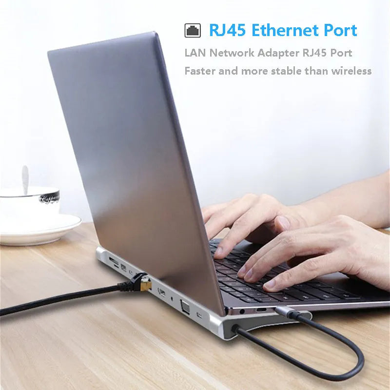 11-in-1 multifunctional laptop docking station with eleven USB 3.0 interfaces in Photo Color, no external power supply needed.