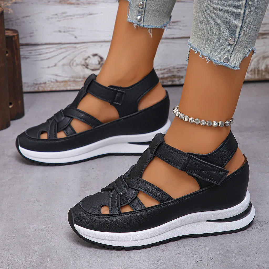 Wedge Roman women's platform casual shoes in black with Velcro fastening and round toe