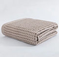 100% cotton bath towel 140x70cm in light blue with soft 3D surface and Turkish natural cotton fibre