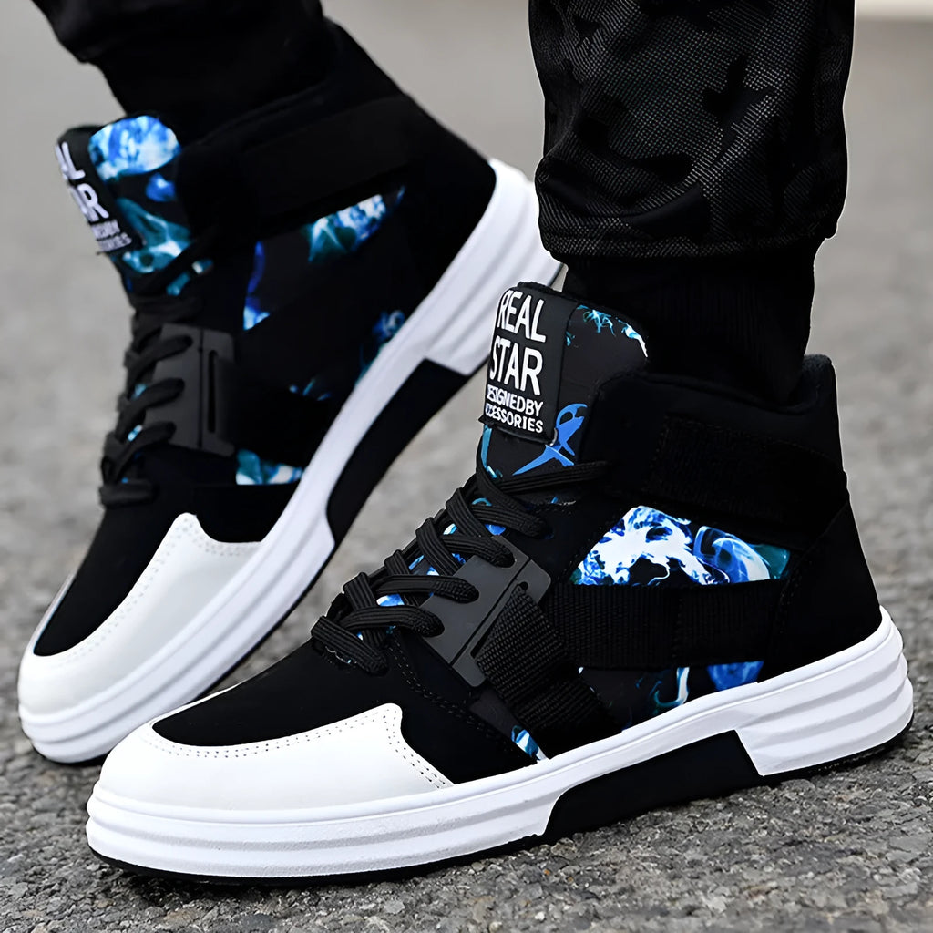 Camouflage high-top lace-up shoes with suede leather upper and non-slip rubber sole, available in black blue, black red, and black white.