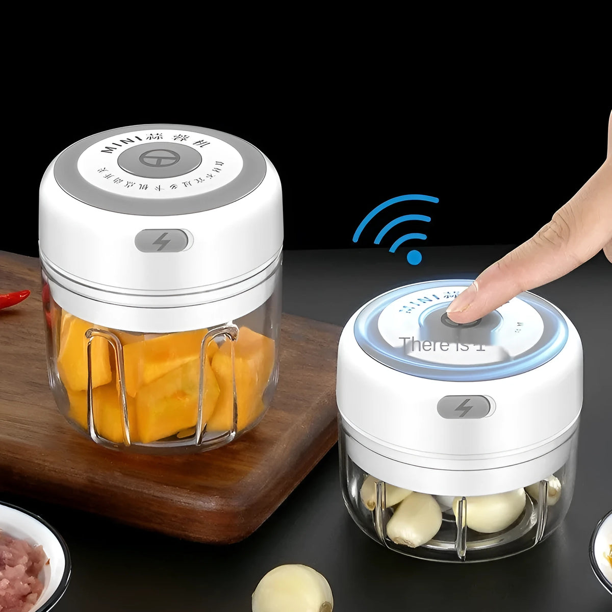 Wireless mini baby food processor with electric blade, USB charging, pink and green colour options, 100ml and 250ml capacity