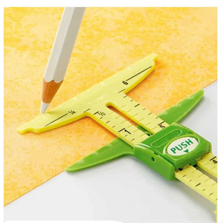Set of two clear acrylic patchwork rulers for sewing measuring and rotary cutter cutting