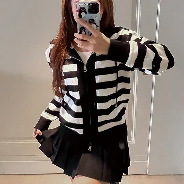 Women's striped contrast colour knitted hooded zipper cardigan in black cashmere blend loose fit casual coat
