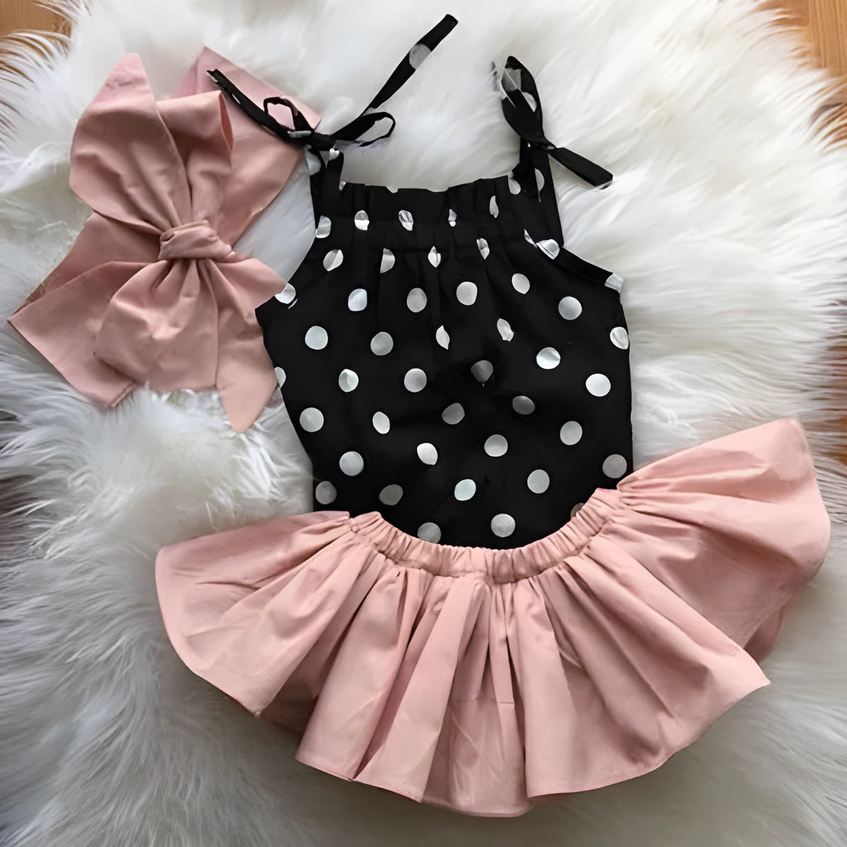 Girls cotton blend clothing set in photo colour, available in sizes 70cm to 100cm