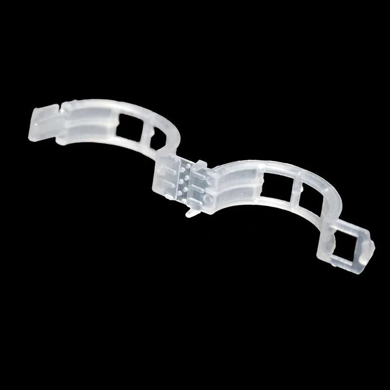Set of 50 plastic plant grafting clips in various colours for supporting tomato vines and branches