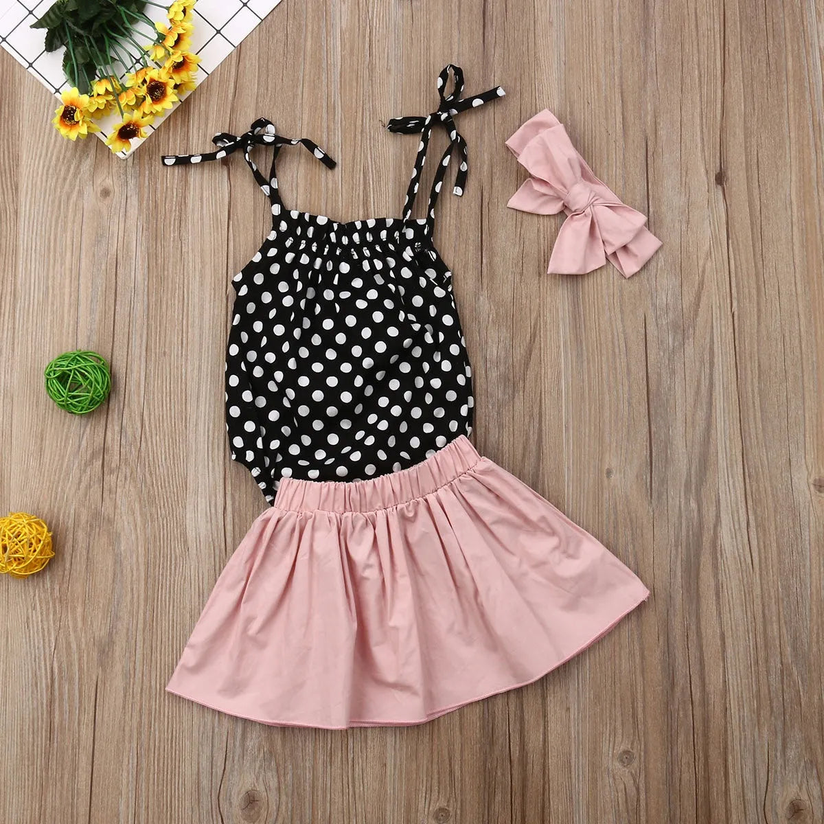 Girls cotton blend clothing set in photo colour, available in sizes 70cm to 100cm