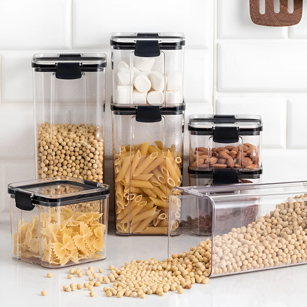 Transparent PET grain box with black lid, square shape, 1300ml capacity