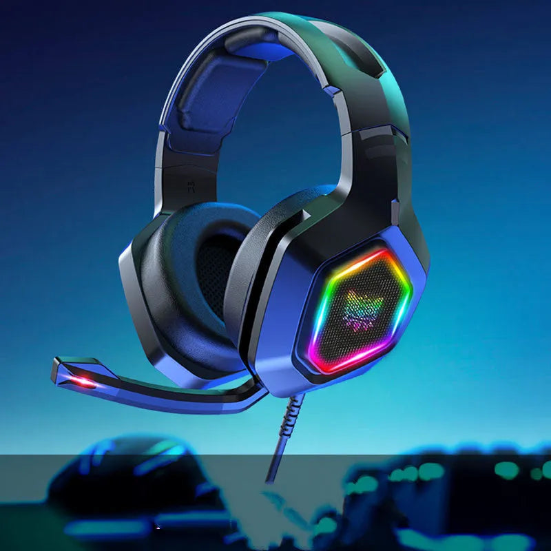 Black wired gaming headset with microphone, 3.5mm plug, 50mm drivers, and 2.2m braided cable