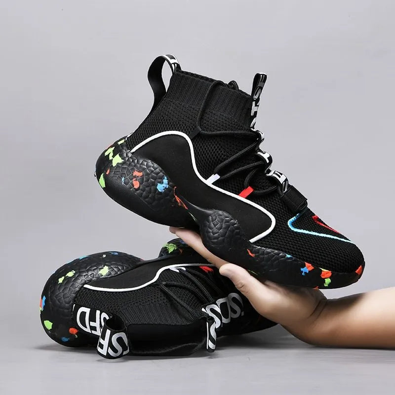 Men's camouflage striped sneakers with mesh upper and vulcanised rubber sole.