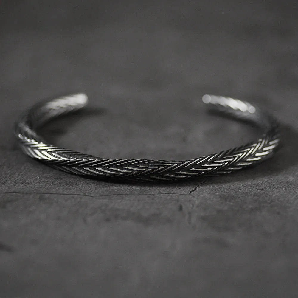 Titanium steel geometric pattern bracelet for men white colour simple flat link