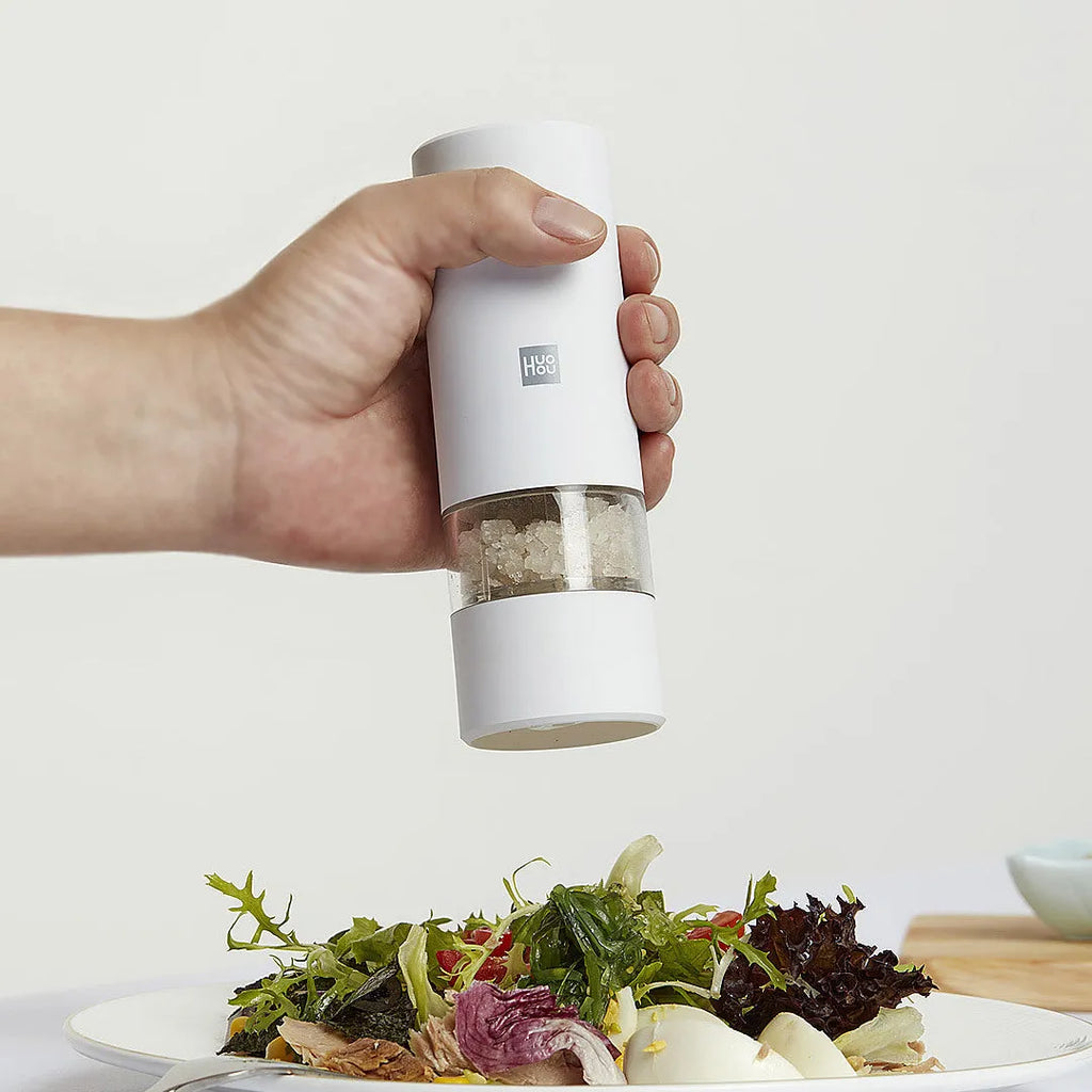 Electric grinder in black with ceramic mechanism, 51.5×157mm, for black pepper and sea salt