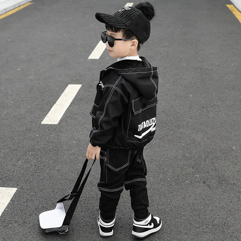 Korean-style plain black cotton jacket and jeans suit for little boys sizes 90 to 140 cm