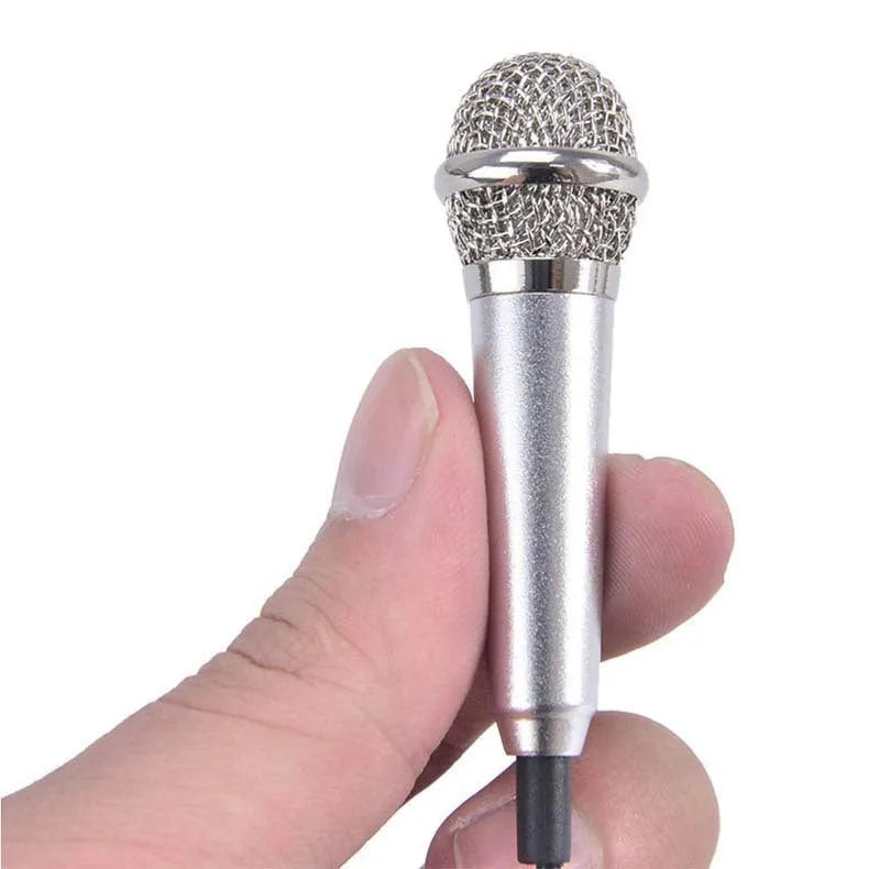 Blue T3 wired condenser microphone with a 3.5mm plug for mobile phone karaoke.