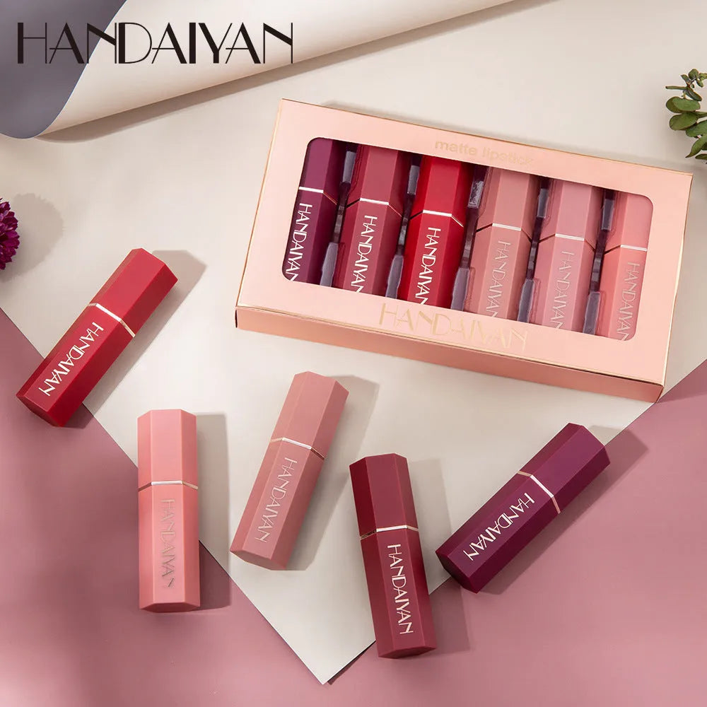 Matte lipstick gift box set with 6 non-stick cup lipsticks in gift box packaging