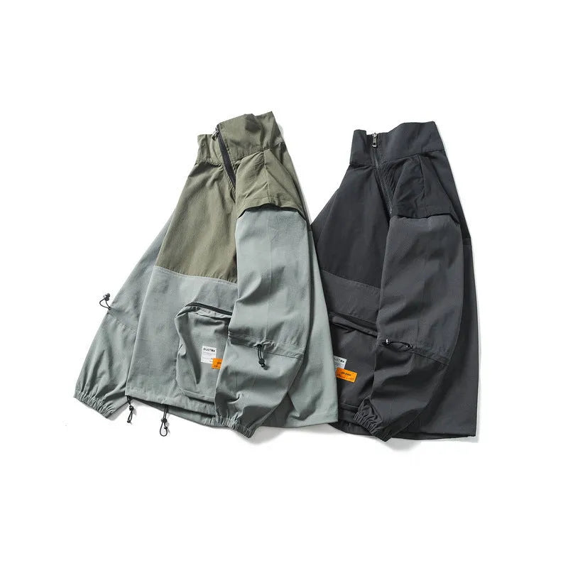 Men's loose cotton cargo jacket in black or army green with contrasting colours, straight hem and 3D paste bag pockets