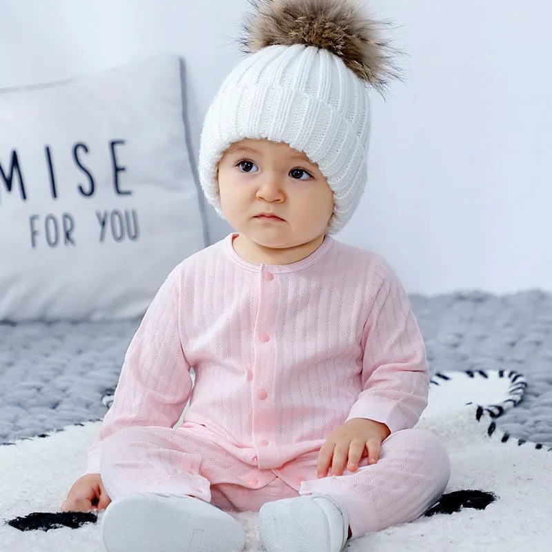 100% cotton baby onesie in pink, long sleeves, single-breasted closure, size 66cm suitable for 8-12 kg
