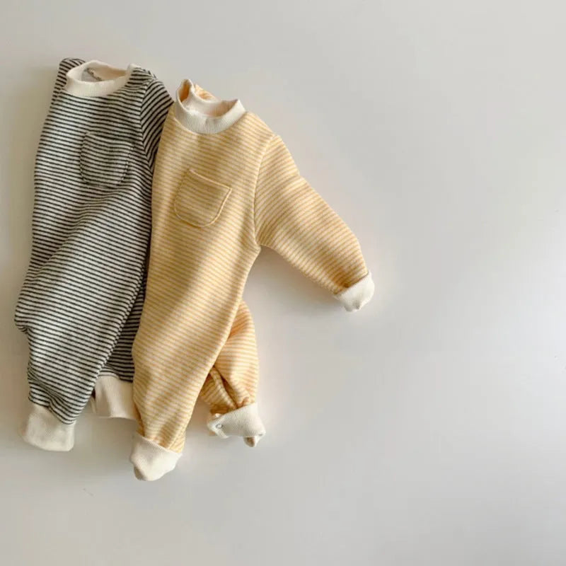 Striped cotton baby jumpsuit for infant winter wear in black or yellow colours