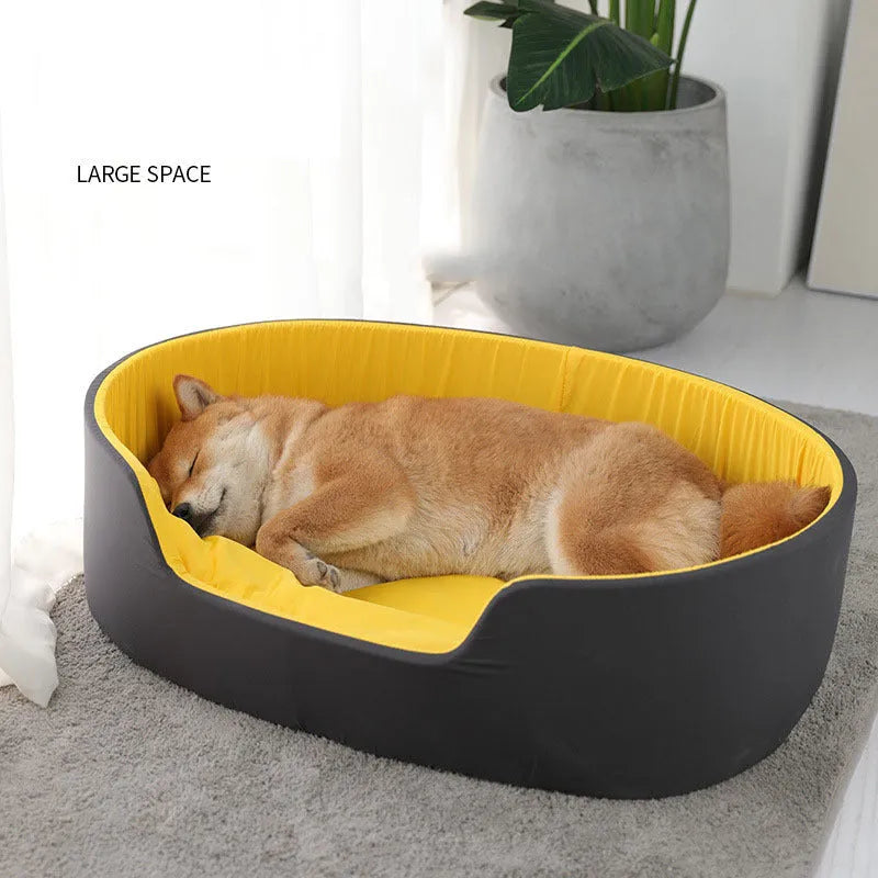 Washable cloth pet kennel for cats and dogs in black or green, shown in small, medium, and large sizes.