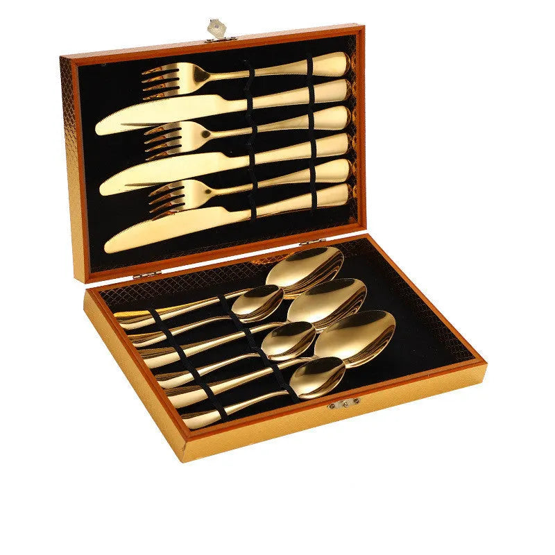 Stainless steel steak cutlery set in wooden gift box with mirror-polished finish, silver colour