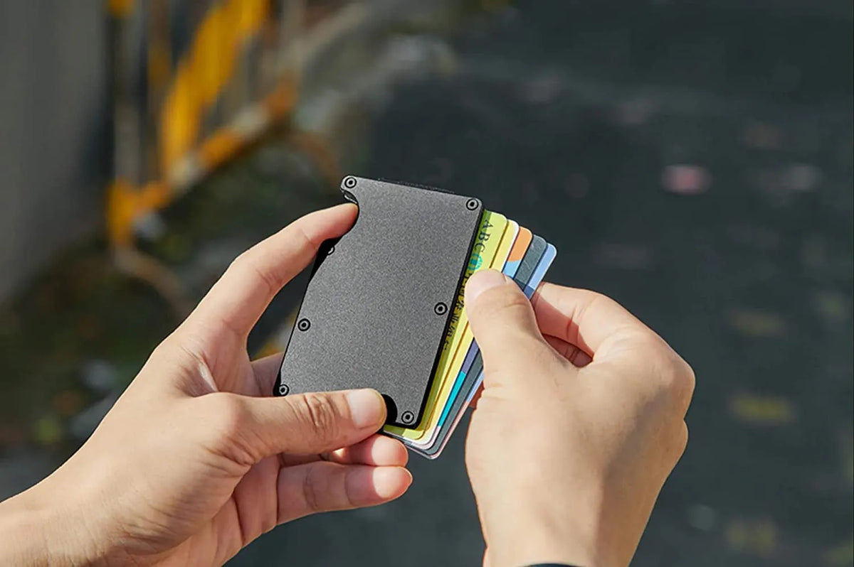 Mens RFID blocking slim money clip wallet in aluminium and stainless steel, 86x55x8mm, holds 1-12 cards, Gold Blue Black