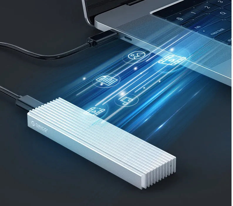 M.2 NVMe external hard disk case aluminium alloy silver with USB Type-C cable