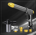 Telescopic garden hose set with aluminium alloy frame and water gun featuring multiple spray patterns