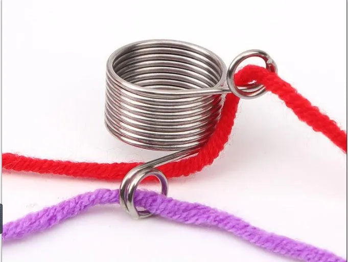 Knitting wire guide accessories large and small size lead wire for yarn thread control