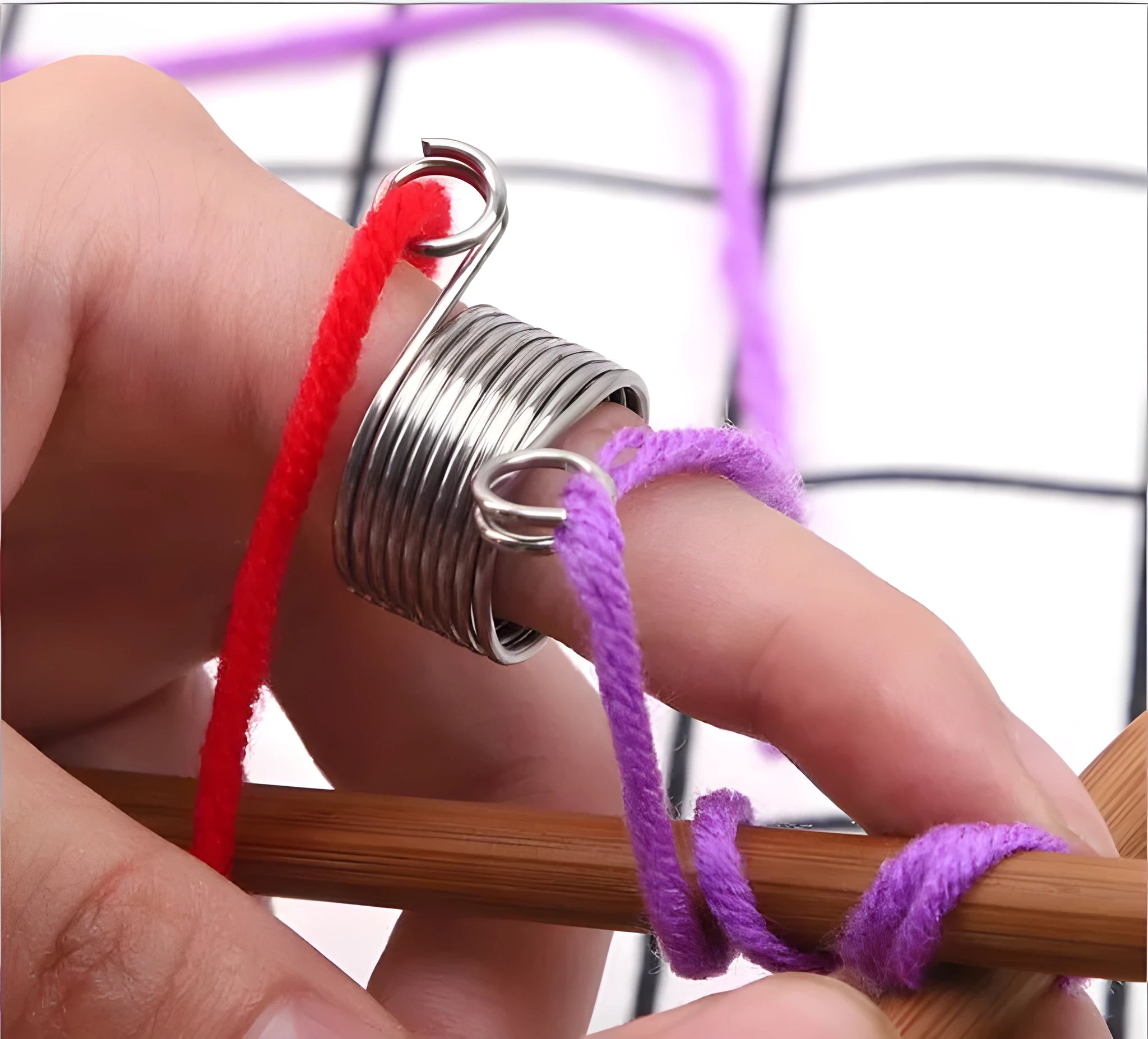 Knitting wire guide accessories large and small size lead wire for yarn thread control